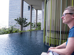 nice place to stay in singapore