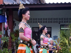 loy krathong, old town, ko lanta