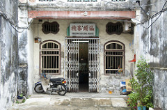 shadow lodging house