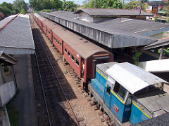 train ride from Negombo to Colombo to Weligama