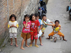 kids in yogya